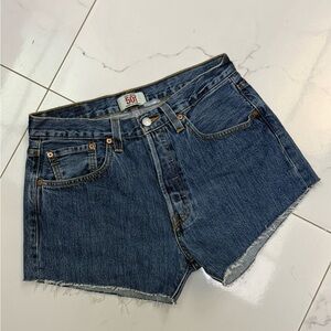 Levi’s 501 Classic Blue Denim Women Shorts Size 32